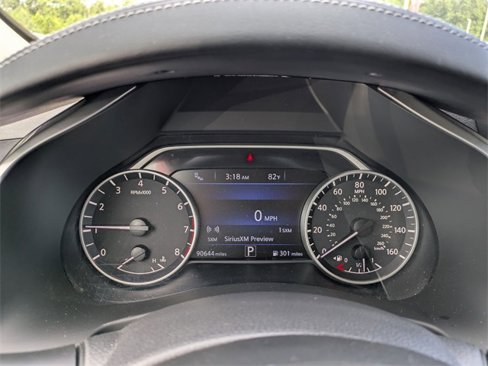 Used 2022 Nissan Murano SV image 17