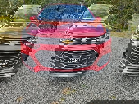 Used 2018 Chevrolet Trax LT w/ Sun & Sound Package image 8