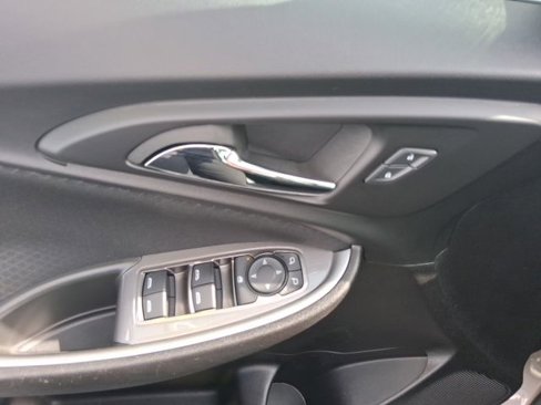 Used 2024 Chevrolet Malibu LT image 19