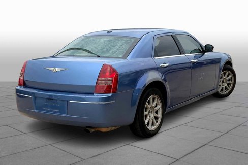 Used 2007 Chrysler 300 Touring w/ Comfort/Convenience Group image 11