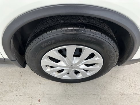 Used 2017 Nissan Rogue S image 23