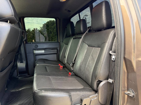 Used 2015 Ford F250 Lariat w/ Lariat Ultimate Package image 16