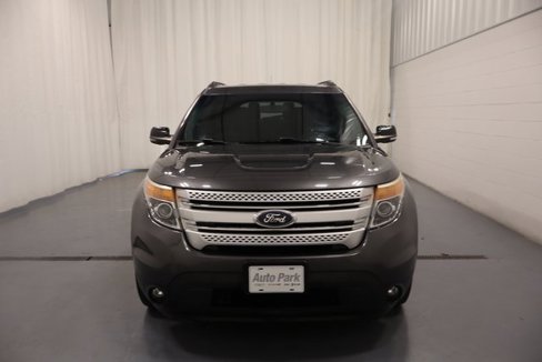 Used 2015 Ford Explorer XLT w/ Equipment Group 201B image 3