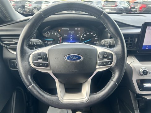 Certified 2020 Ford Explorer XLT w/ Comfort Package image 28