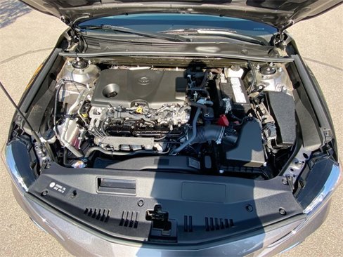 Used 2024 Toyota Camry XLE image 29