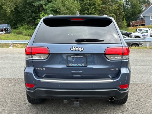 Used 2020 Jeep Grand Cherokee Limited image 3