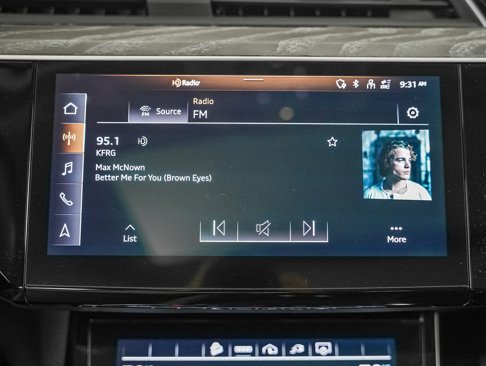 Used 2023 Audi e-tron Premium w/ Convenience Plus Package image 20