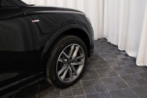 New 2025 Audi Q3 2.0T Premium image 26