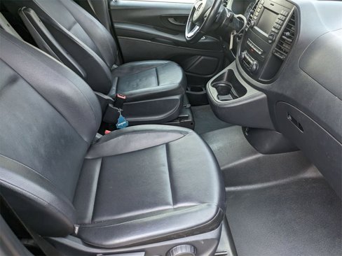Used 2018 Mercedes-Benz Metris Passenger image 29
