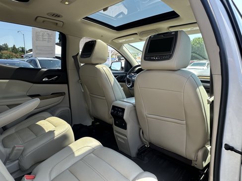 Used 2017 GMC Acadia Denali w/ Technology Package image 13