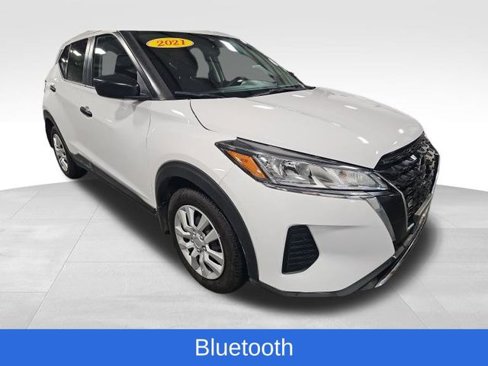 Used 2021 Nissan Kicks S image 7