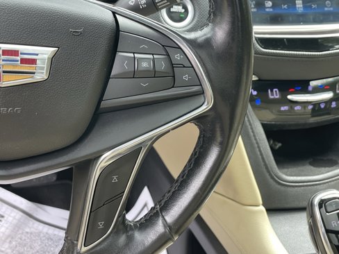 Used 2019 Cadillac XT5 Premium Luxury w/ Driver Assist Package image 31