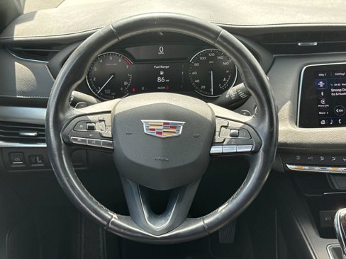Certified 2023 Cadillac XT4 Premium Luxury image 23