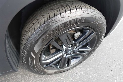 Used 2024 Chevrolet Trax ACTIV w/ Sunroof Package image 36