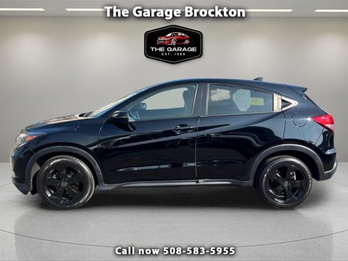 Used 2017 Honda HR-V EX image 1