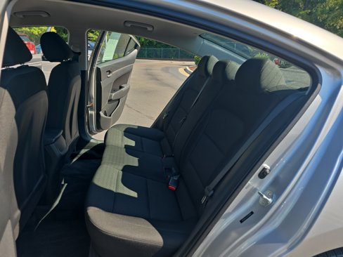 Used 2020 Hyundai Elantra SEL w/ Cargo Package (C1) image 13