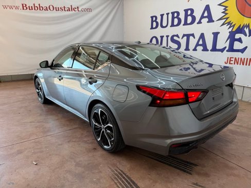 Used 2023 Nissan Altima 2.5 SR image 6