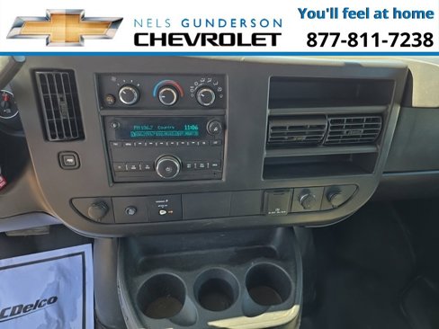 Used 2016 Chevrolet Express 3500 image 17