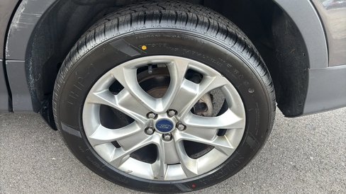 Used 2015 Ford Escape Titanium image 44