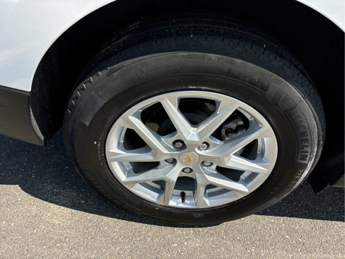 Certified 2022 Chevrolet Equinox LT image 30
