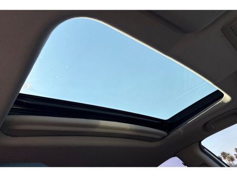 Used 2018 Honda Civic EX-L image 19