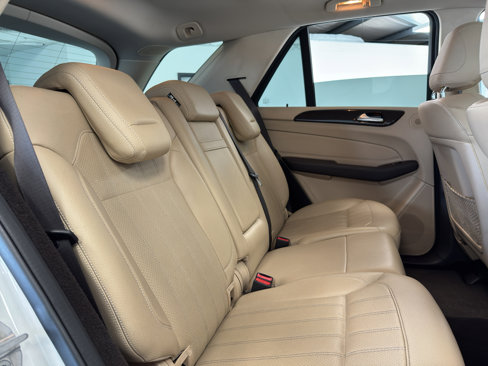 Used 2018 Mercedes-Benz GLE 350 4MATIC image 36