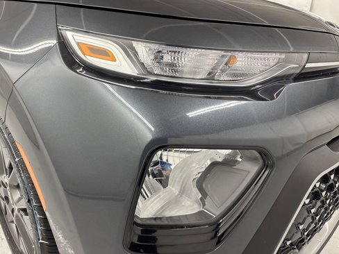 Used 2021 Kia Soul EX image 11