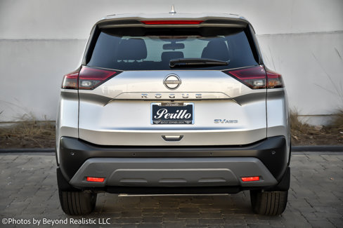 Used 2023 Nissan Rogue SV image 7