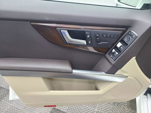 Used 2014 Mercedes-Benz GLK 350 2WD image 20
