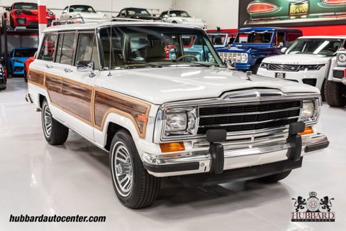 Used 1991 Jeep Grand Wagoneer image 10