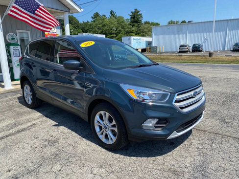 Used 2019 Ford Escape SE image 9