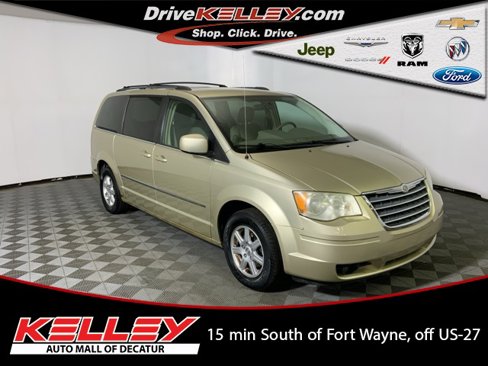 Used 2010 Chrysler Town & Country Touring w/ Family Value Group image 1