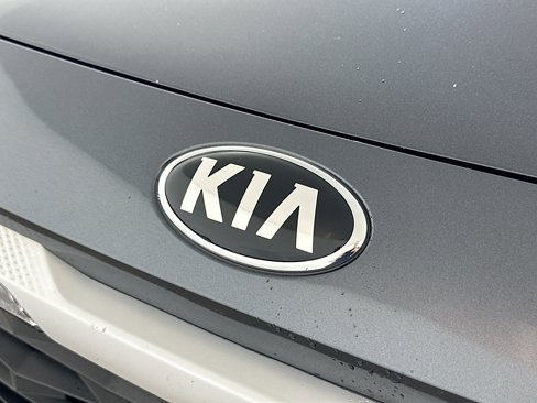 Certified 2021 Kia Seltos S image 26