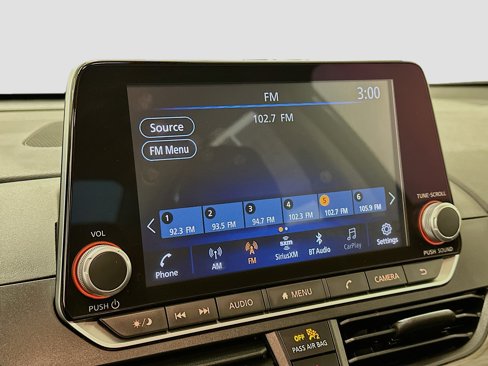 Used 2024 Nissan Altima 2.5 SV image 21