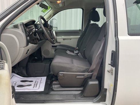 Used 2013 Chevrolet Silverado 2500 W/T image 8
