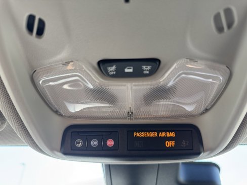 Used 2022 Buick Encore GX Essence image 21