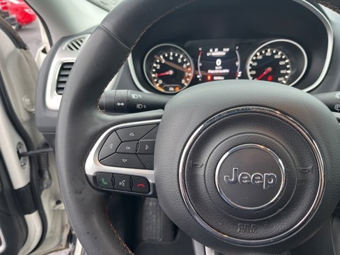 Used 2021 Jeep Compass Latitude image 21