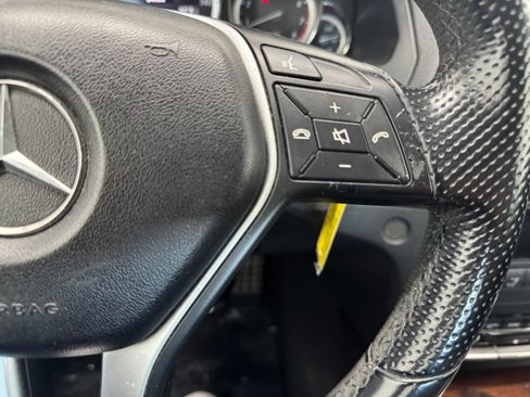 Used 2013 Mercedes-Benz E 350 Cabriolet image 23