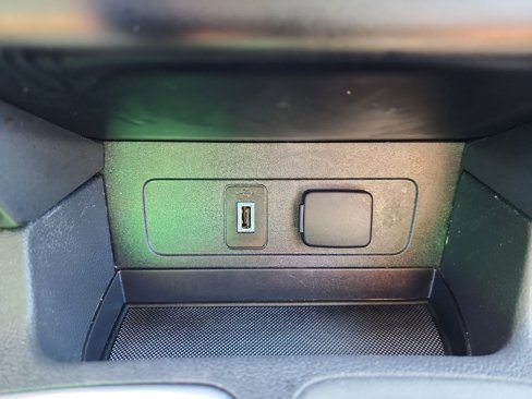 Used 2019 Ford Escape SE image 14