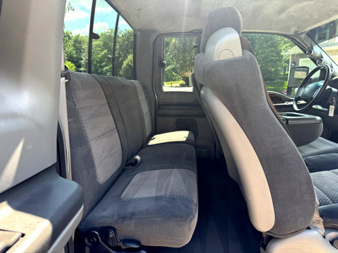 Used 2003 Ford F250 XLT image 21