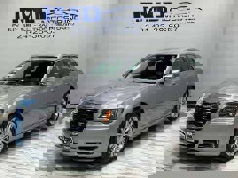 Used 2014 Chrysler 300 S image 1
