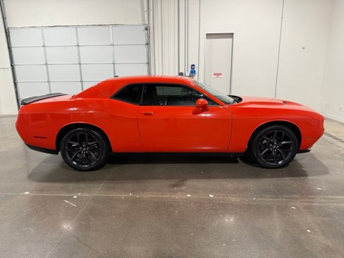 Used 2021 Dodge Challenger SXT w/ Blacktop Package image 4