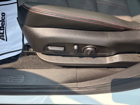 Certified 2022 Chevrolet Equinox RS image 8