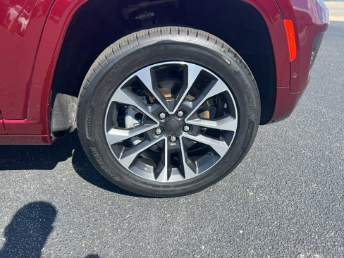 Certified 2022 Jeep Grand Cherokee L Overland w/ Luxury Tech Group IV image 20