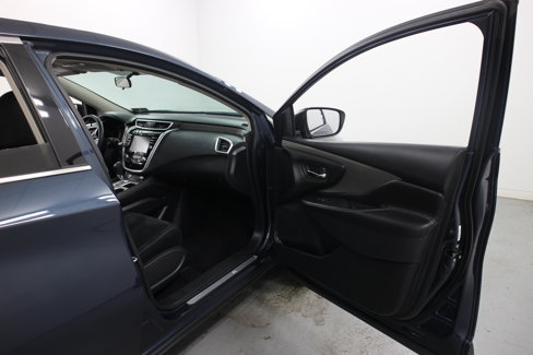 Used 2018 Nissan Murano S image 29