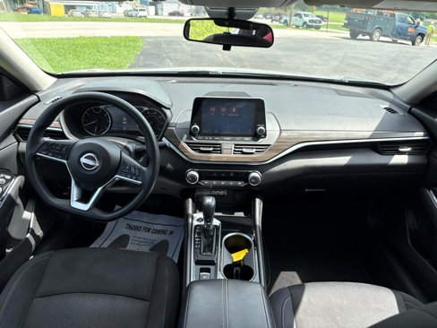 Used 2023 Nissan Altima 2.5 SV image 20