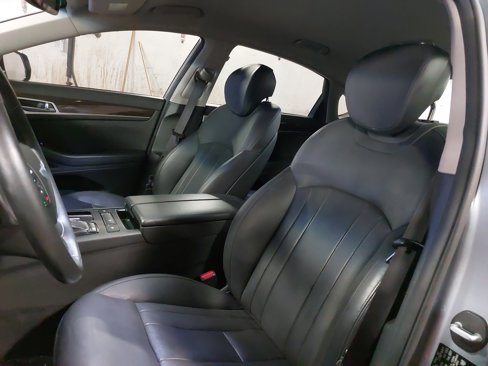 Used 2016 Hyundai Genesis 3.8 image 16