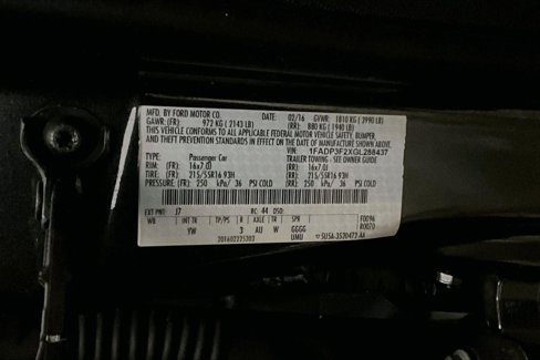 Used 2016 Ford Focus SE w/ Exterior Protection Package image 33