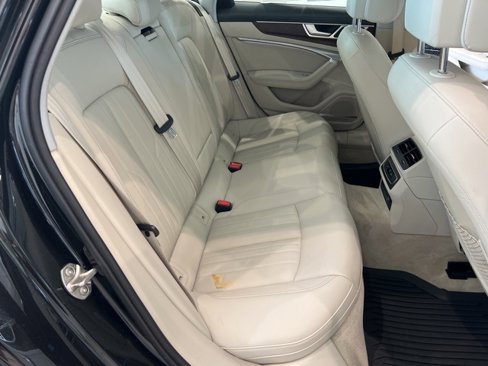 Used 2021 Audi A6 Premium Plus image 18