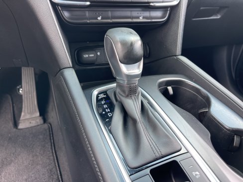 Used 2020 Hyundai Santa Fe SEL w/ Convenience + Premium Package image 15